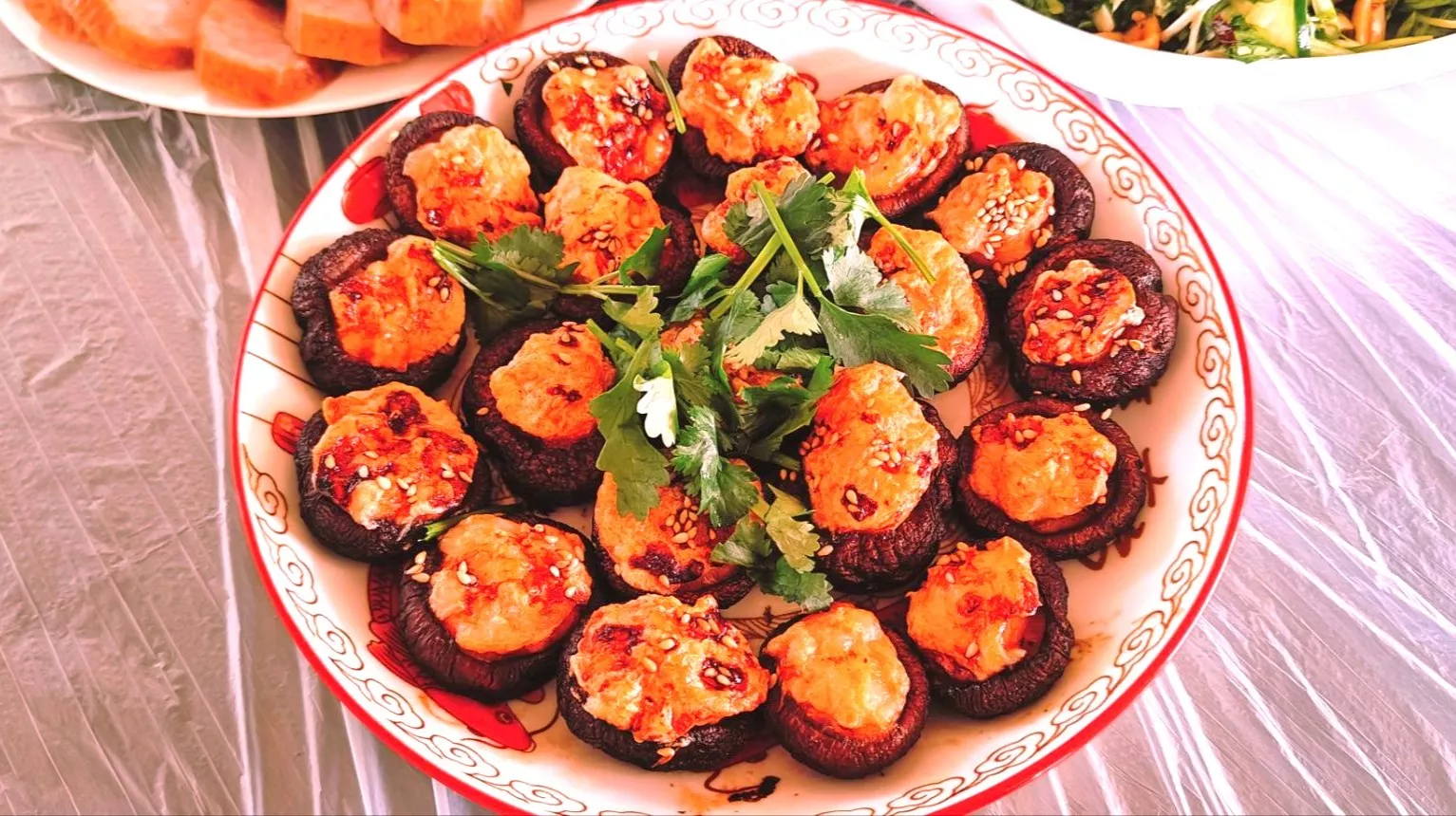 年夜饭做了一道香菇虾滑（除夕快乐！）